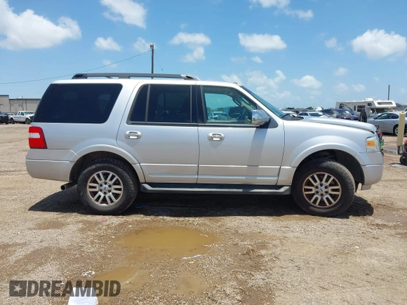 2011 Ford Expedition XLT with VIN 1FMJU1H55BEF22168, listed as a IAAI auction lot 42510766 with 96,498 mi miles and . Bid and sale history available at DreamBid. Image 13.