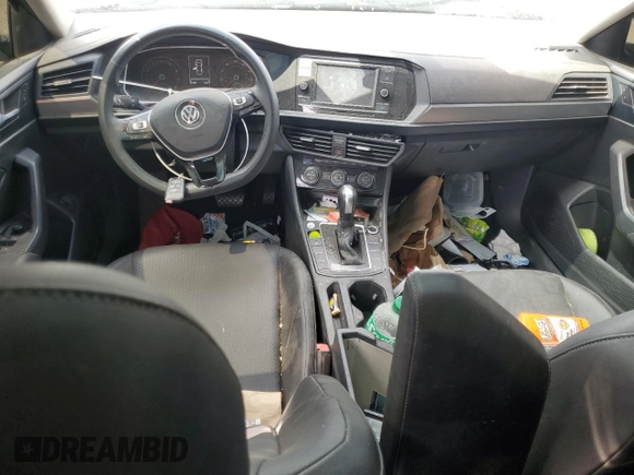 2020 Volkswagen Jetta S z VIN 3VWC57BU2LM092847, wystawiony jako Copart lot #55354745 z przebiegiem 57 309 mil mil oraz Szkoda całkowita • Salvage title. Historia ofert i sprzedaży dostępna na DreamBid. Obrazek 8.