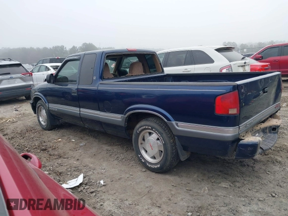 2000 GMC Sonoma SLS z VIN 1GTCS19W9Y8237166, wystawiony jako IAAI lot #41513561 z przebiegiem 177 448 mil mil oraz . Historia ofert i sprzedaży dostępna na DreamBid. Obrazek 3.