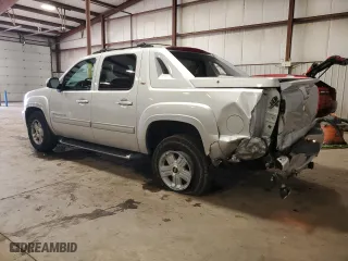 2012 Chevrolet Avalanche LT with VIN 3GNTKFE74CG229806, listed as a Copart auction lot 86071714 with 122,881 mi miles and Salvage Title. Bid and sale history available at carsss.com. Image 2.