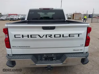 2019 Chevrolet Silverado 1500 LT with VIN 3GCPWCEK0KG209908, listed as a IAAI auction lot 41528342 with 73,742 mi miles. Bid and sale history available at carsss.com. Image 16.