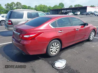 2016 Nissan Altima S z VIN 1N4AL3AP1GC223641, wystawiony jako IAAI lot #42234767 z przebiegiem 149 869 mil mil oraz . Historia ofert i sprzedaży dostępna na DreamBid. Obrazek 4.