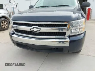 2008 Chevrolet Silverado 1500 Work Truck with VIN 1GCEC19X58Z229431, listed as a IAAI auction lot 41778332 with 314,695 mi miles and . Bid and sale history available at DreamBid. Image 6.