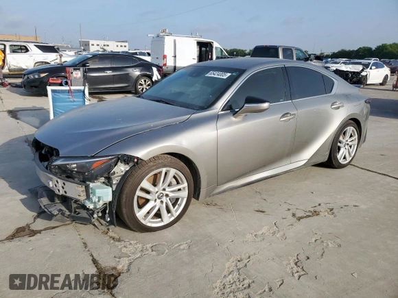 2021 Lexus IS 300 z VIN JTHAA1D26M5112909, wystawiony jako Copart lot #65424005 z przebiegiem 44 882 mil mil oraz Czysty tytuł • Clean title. Historia ofert i sprzedaży dostępna na DreamBid. Obrazek 1.
