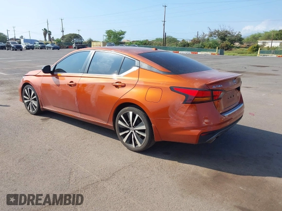 2020 Nissan Altima 2.5 SR with VIN 1N4BL4CV7LC264632, listed as a IAAI auction lot 41604077 with 44,351 mi miles. Bid and sale history available at carsss.com. Image 3.