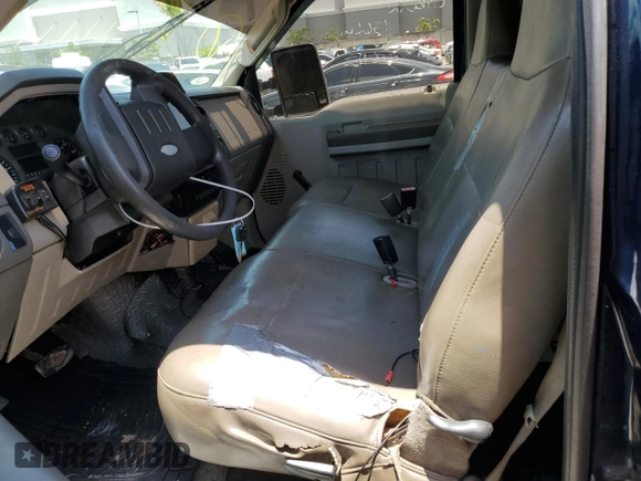 2008 Ford F-250 with VIN 1FDNF20528EA56592, listed as a Copart auction lot 58045595 with 156,228 mi miles and Clean title. Bid and sale history available at DreamBid. Image 7.