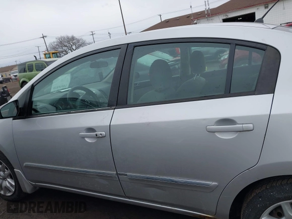 2010 Nissan Sentra S with VIN 3N1AB6AP8AL641840, listed as a IAAI auction lot 41849497 with 153,839 mi miles and . Bid and sale history available at DreamBid. Image 14.