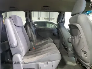 2005 Chrysler Town & Country Touring with VIN 2C4GP54L25R412221, listed as a Copart auction lot 41481705 with 304,558 mi miles and Salvage Title. Bid and sale history available at carsss.com. Image 11.