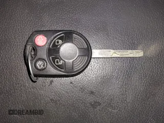 2016 Ford Escape SE с VIN 1FMCU9GX6GUC24672, выставлен на аукционе IAAI как лот 41210691 с пробегом 90 605 миль миль и . История ставок и продаж доступна на DreamBid. Изображение 11.