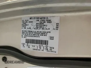 2005 Ford Explorer XLT with VIN 1FMZU63K05UB43473, listed as a Copart auction lot 53122735 with 219,840 mi miles and Salvage title. Bid and sale history available at DreamBid. Image 12.