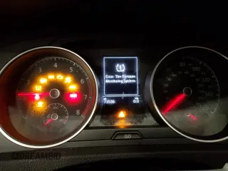 2021 Volkswagen Golf TSI с VIN 3VWG57AU4MM005812, выставлен на аукционе Copart как лот 89019135 с пробегом 73 536 миль миль и Чистый • Clean title. История ставок и продаж доступна на DreamBid. Изображение 9.