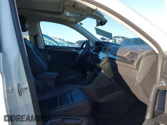 2018 Volkswagen Tiguan SEL Premium with VIN 3VV5B7AX2JM202908, listed as a IAAI auction lot 41137619 with 84,323 mi miles and . Bid and sale history available at DreamBid. Image 8.