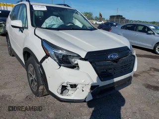 2022 Subaru Forester Premium с VIN JF2SKADC0NH492763, выставлен на аукционе IAAI как лот 42311098 с пробегом Не указан миль и . История ставок и продаж доступна на DreamBid. Изображение 6.