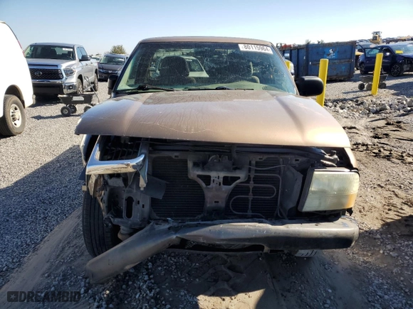 2002 GMC Sonoma SL with VIN 1GTCS145628255534, listed as a Copart auction lot 80115964 with 78,550 mi miles and Salvage Title. Bid and sale history available at carsss.com. Image 5.