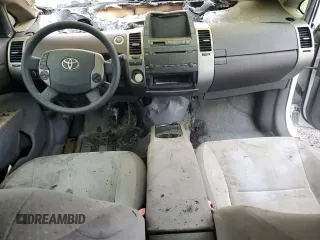 2004 Toyota Prius with VIN JTDKB22U040045296, listed as a Copart auction lot 52336425 with Not Provided miles and Non Repairable. Bid and sale history available at DreamBid. Image 8.