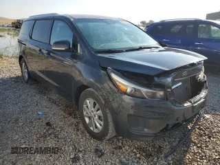 2016 Kia Sedona LX with VIN KNDMB5C12G6088697, listed as a Copart auction lot 62272124 with 179,372 mi miles and Salvage Title. Bid and sale history available at carsss.com. Image 4.