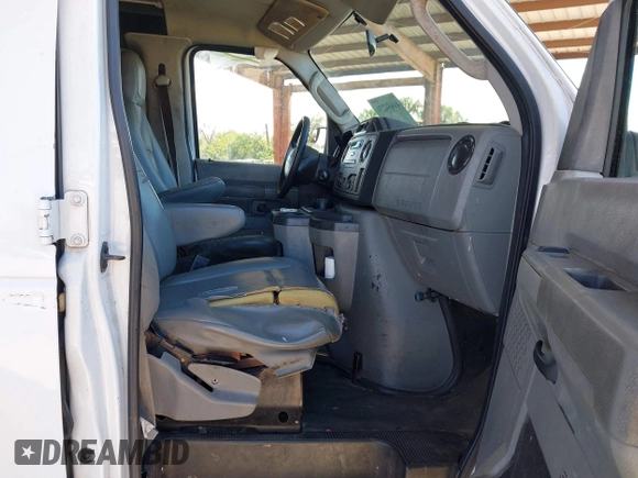 2014 Ford Econoline Cargo Commercial with VIN 1FTNE1EW1EDA66485, listed as a IAAI auction lot 41654271 with 304,974 mi miles and . Bid and sale history available at DreamBid. Image 5.