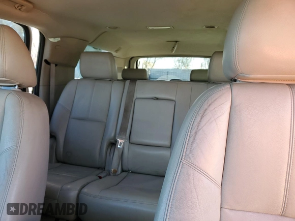 2013 GMC Yukon XL SLT with VIN 1GKS1KE07DR261108, listed as a Copart auction lot 89375335 with 107,940 mi miles and Salvage Title. Bid and sale history available at DreamBid. Image 10.