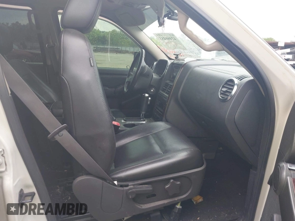 2006 Ford Explorer Limited with VIN 1FMEU75826UB15066, listed as a IAAI auction lot 42460453 with 240,095 mi miles and . Bid and sale history available at DreamBid. Image 5.