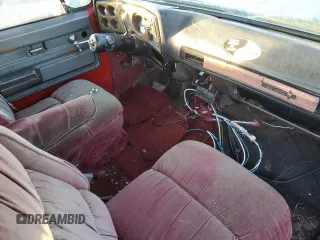 1976 GMC Sonoma z VIN TCS146Z512513, wystawiony jako Copart lot #42602755 z przebiegiem 28 913 mil mil oraz Szkody całkowita. Historia ofert i sprzedaży dostępna na DreamBid. Obrazek 8.