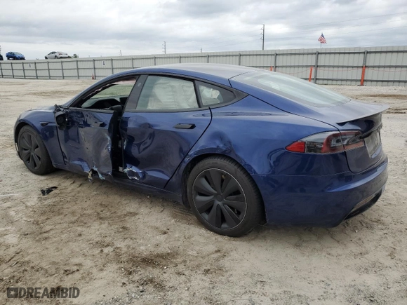 2021 Tesla Model S Plaid with VIN 5YJSA1E67MF439244, listed as a Copart auction lot 38926824 with 0 mi miles and Salvage Title. Bid and sale history available at carsss.com. Image 2.