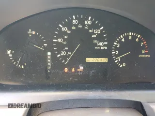 2002 Lexus RX 300 with VIN JTJHF10U420268477, listed as a Copart auction lot 47854875 with 228,410 mi miles and Clean Title. Bid and sale history available at DreamBid. Image 9.