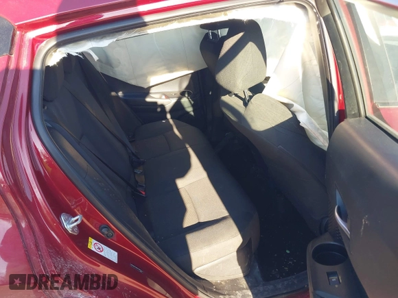2018 Toyota C-HR XLE with VIN NMTKHMBX6JR055262, listed as a IAAI auction lot 41338914 with 72,501 mi miles and . Bid and sale history available at DreamBid. Image 8.