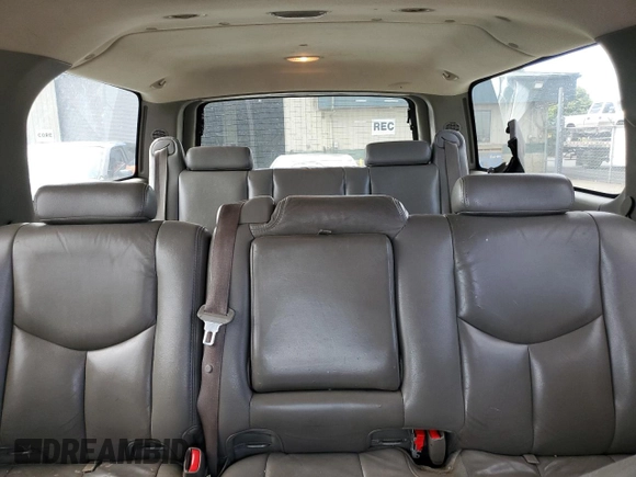 2005 Chevrolet Suburban LS with VIN 3GNFK16ZX5G205898, listed as a Copart auction lot 68094894 with 234,919 mi miles and Salvage Title. Bid and sale history available at carsss.com. Image 10.