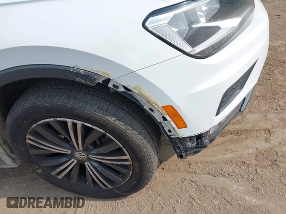2018 Volkswagen Tiguan SEL с VIN 3VV2B7AX6JM099706, выставлен на аукционе IAAI как лот 42445727 с пробегом 158 954 миль миль и . История ставок и продаж доступна на DreamBid. Изображение 18.