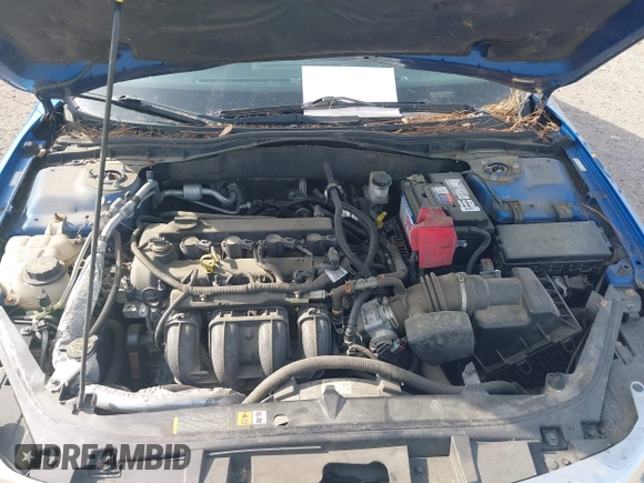 2012 Ford Fusion SE with VIN 3FAHP0HA9CR128582, listed as a IAAI auction lot 42102172 with 194,162 mi miles. Bid and sale history available at carsss.com. Image 10.