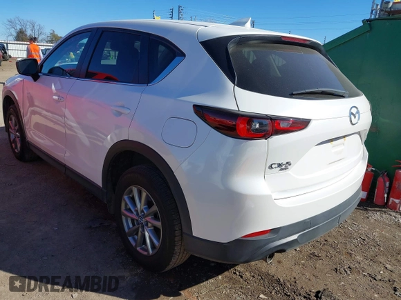 2022 Mazda CX-5 2.5 S Preferred Package with VIN JM3KFBCMXN1618680, listed as a IAAI auction lot 41686087 with 35,759 mi miles. Bid and sale history available at carsss.com. Image 3.