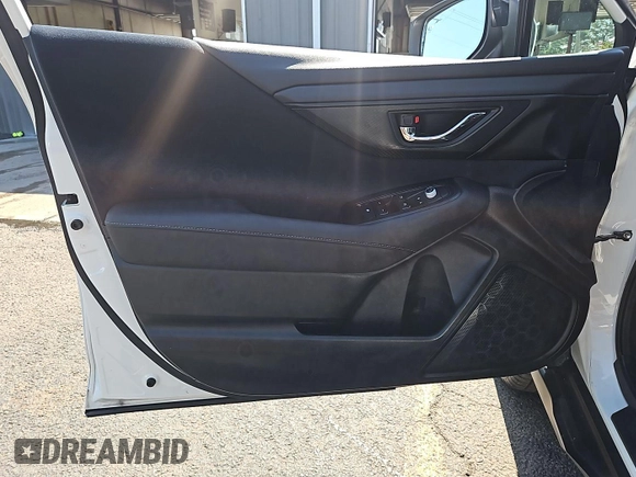 2022 Subaru Outback Premium z VIN 4S4BTADC9N3250090, wystawiony jako IAAI lot #42580767 z przebiegiem 93 354 mil mil oraz . Historia ofert i sprzedaży dostępna na DreamBid. Obrazek 9.