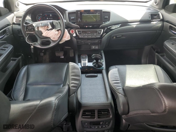 2019 Honda Pilot Touring 8-Passenger with VIN 5FNYF5H94KB029572, listed as a Copart auction lot 54363265 with 149,825 mi miles and Salvage Title. Bid and sale history available at carsss.com. Image 8.