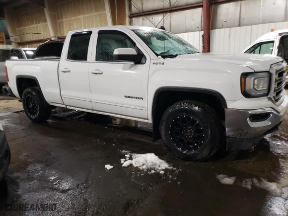 2018 GMC Sierra 1500 SLE with VIN 1GTV2MEC9JZ102601, listed as a Copart auction lot 49744195 with 159,899 mi miles and Clean Title. Bid and sale history available at carsss.com. Image 4.