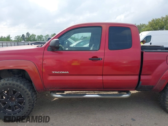 2006 Toyota Tacoma PreRunner with VIN 5TETU62N36Z314618, listed as a IAAI auction lot 41887131 with 279,002 mi miles and . Bid and sale history available at DreamBid. Image 14.