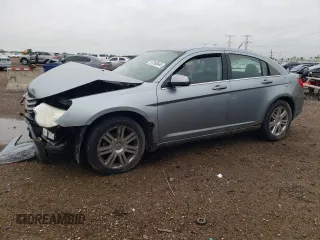 2009 Chrysler Sebring Limited z VIN 1C3LC56V49N574397, wystawiony jako Copart lot #57358645 z przebiegiem Nie podano mil oraz Szkoda całkowita • Salvage title. Historia ofert i sprzedaży dostępna na DreamBid. Obrazek 1.