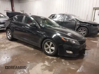 2015 Kia Optima LX z VIN 5XXGM4A76FG448384, wystawiony jako IAAI lot #41656091 z przebiegiem 137 002 mil mil oraz . Historia ofert i sprzedaży dostępna na DreamBid. Obrazek 1.
