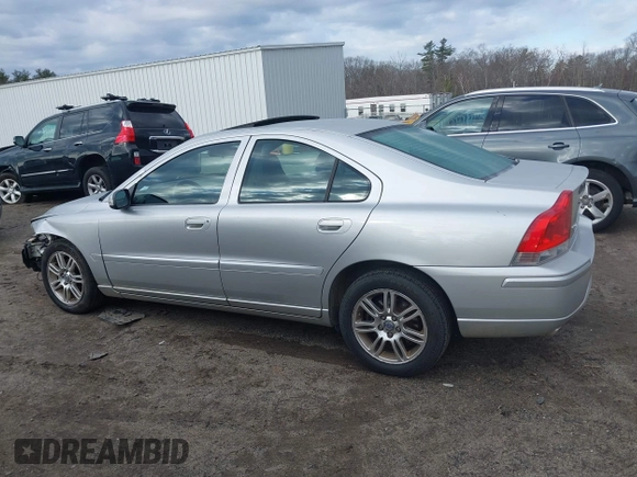 2007 Volvo S60 2.5L Turbo with VIN YV1RH592072609664, listed as a IAAI auction lot 41865512 with 200,528 mi miles. Bid and sale history available at carsss.com. Image 15.