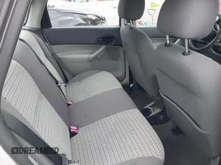 2007 Ford Focus S z VIN 1FAFP34N07W236755, wystawiony jako IAAI lot #42536269 z przebiegiem 116 074 mil mil oraz . Historia ofert i sprzedaży dostępna na DreamBid. Obrazek 8.