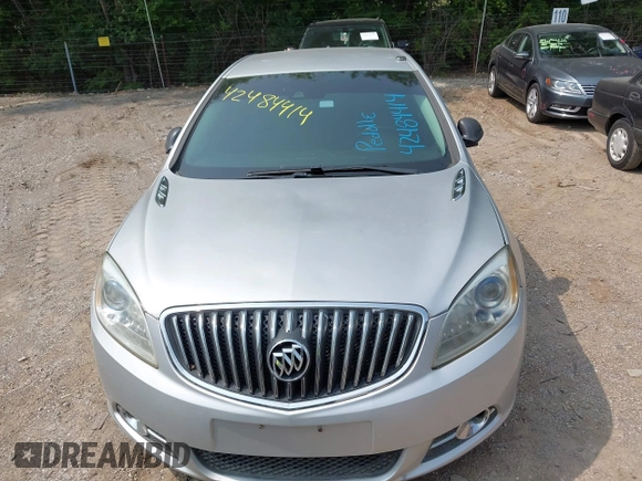 2015 Buick Verano Group z VIN 1G4PS5SK4F4169942, wystawiony jako IAAI lot #42484414 z przebiegiem 113 471 mil mil oraz . Historia ofert i sprzedaży dostępna na DreamBid. Obrazek 6.