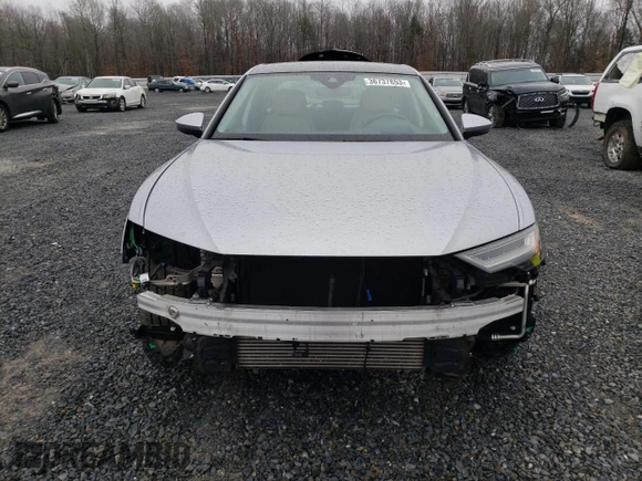 2019 Audi A6 Prestige with VIN WAUM2BF22KN109921, listed as a Copart auction lot 36737853 with 42,096 mi miles. Bid and sale history available at carsss.com. Image 5.