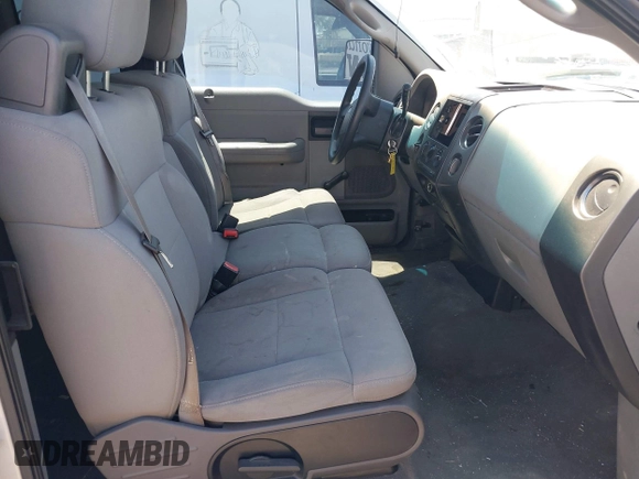 2004 Ford F-150 STX with VIN 1FTRX12WX4NA91393, listed as a IAAI auction lot 42169838 with 259,197 mi miles and . Bid and sale history available at carsss.com. Image 5.