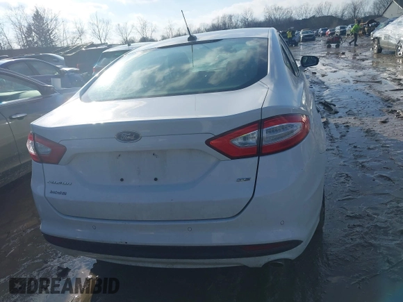 2014 Ford Fusion SE with VIN 3FA6P0H70ER312212, listed as a IAAI auction lot 41654172 with 122,744 mi miles. Bid and sale history available at carsss.com. Image 17.