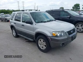 2006 Ford Escape XLT с VIN 1FMYU03176KC04783, выставлен на аукционе IAAI как лот 42464989 с пробегом 145 348 миль миль и . История ставок и продаж доступна на DreamBid. Изображение 1.