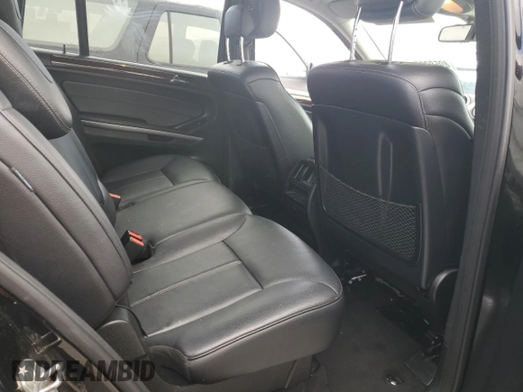 2012 Mercedes-Benz GL 450 z VIN 4JGBF7BE7CA794661, wystawiony jako Copart lot #49507275 z przebiegiem 186 829 mil mil oraz Szkoda całkowita • Salvage title. Historia ofert i sprzedaży dostępna na DreamBid. Obrazek 10.