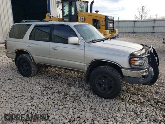 1999 Toyota 4Runner SR5 with VIN JT3HN86R2X0245132, listed as a Copart auction lot 77957964 with 241,861 mi miles and Clean title. Bid and sale history available at DreamBid. Image 4.