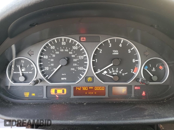 2004 BMW 3 Series 330i with VIN WBAEV53474KM33227, listed as a Copart auction lot 47102825 with 142,780 mi miles and Clean Title. Bid and sale history available at carsss.com. Image 9.