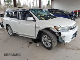 2011 Toyota Highlander Hybrid Limited with VIN JTEDC3EH5B2001611, listed as a IAAI auction lot 41851942 with 1 mi miles. Bid and sale history available at carsss.com. Image 1.