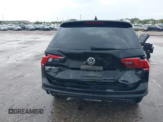 2021 Volkswagen Tiguan SE z VIN 3VV3B7AX7MM004286, wystawiony jako IAAI lot #39864219 z przebiegiem 67 429 mil mil oraz . Historia ofert i sprzedaży dostępna na DreamBid. Obrazek 16.