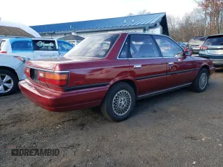 1989 Toyota Camry LE ECT z VIN JT2SV22E5K0253163, wystawiony jako Copart lot #82913404 z przebiegiem 74 454 mil mil oraz Szkoda całkowita • Salvage title. Historia ofert i sprzedaży dostępna na DreamBid. Obrazek 3.